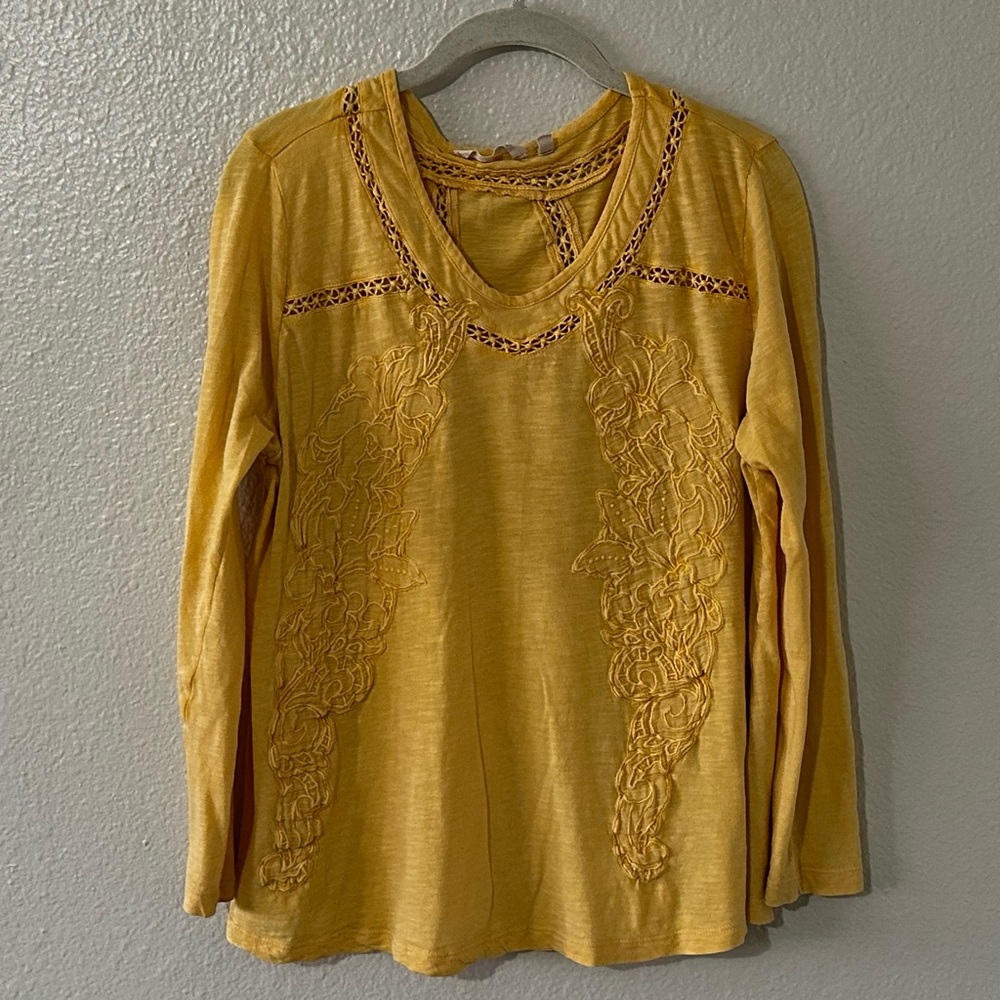 Soft Surroundings |  100 % Cotton Yellow Top With Embroidery, Size Petite Large